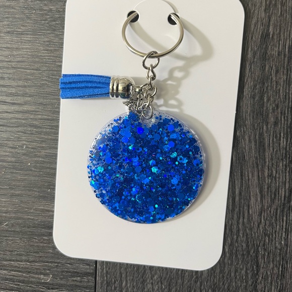 Hand crafted blue Diabetes Awareness keychain - Picture 3 of 3